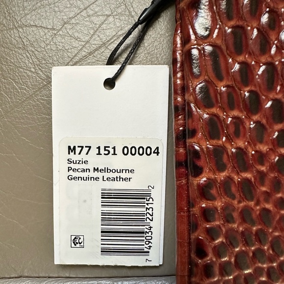 Brahmin Crocodile Embossed Wristlet -BNWT! - Picture 5 of 6